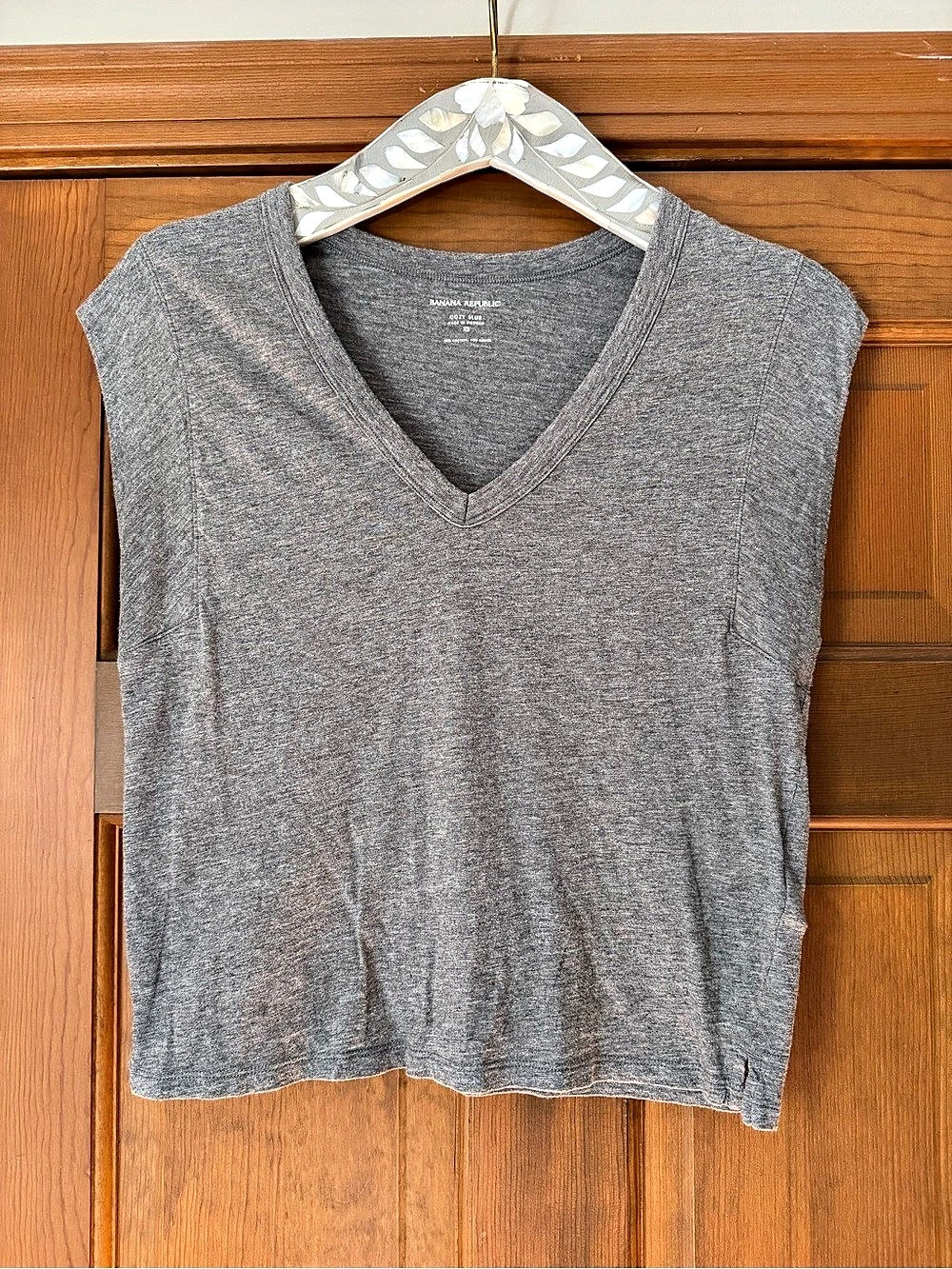 Banana Republic Cozy Club V-Neck Tank Top in Gray Size XS Like New
